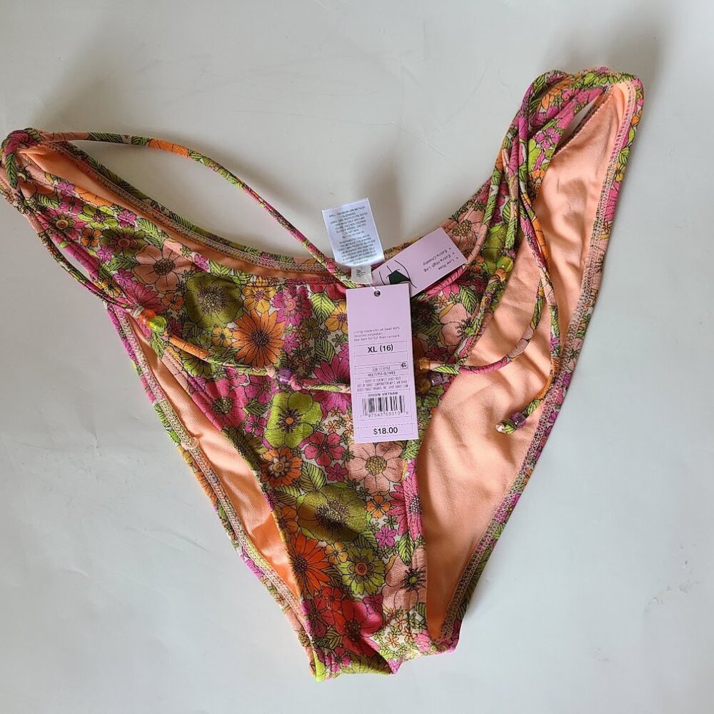 Wild Fable Low Rise Extra High Leg Extra Cheeky Bikini Bottom Size XL(16)